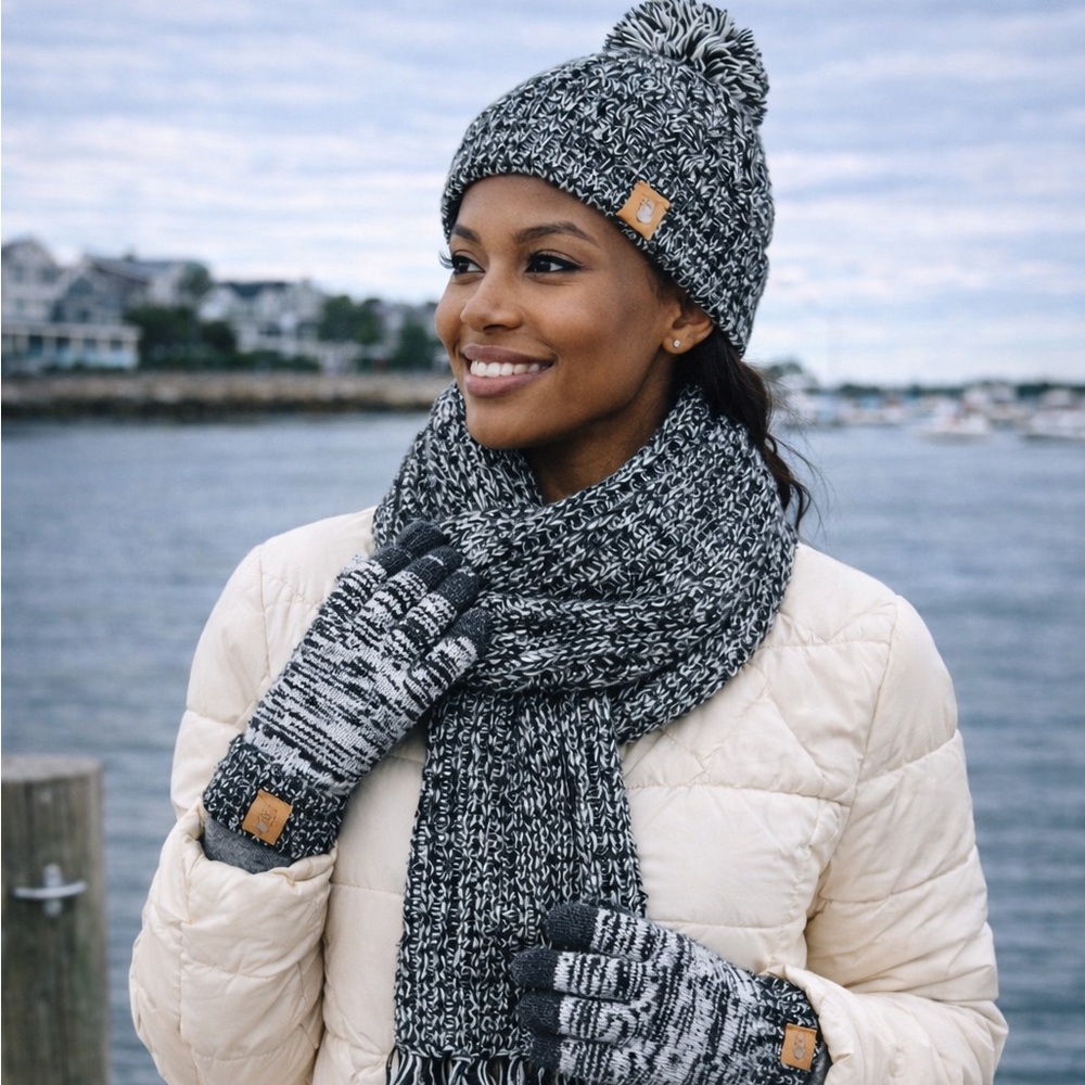 Beanie Scarf & Gloves Set Unisex Knitted One Size Black White Marbled Pom-Pom